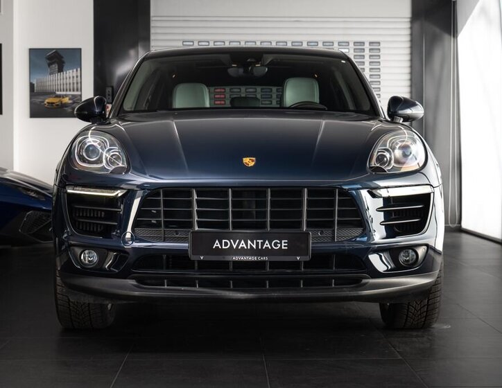 Porsche Macan 2