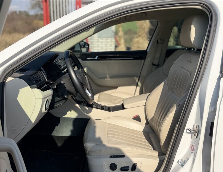 Škoda Superb Kombi 2,0 l 140 kw