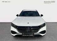 Mercedes-Benz Třídy E 8