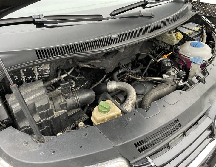 Volkswagen Multivan 40