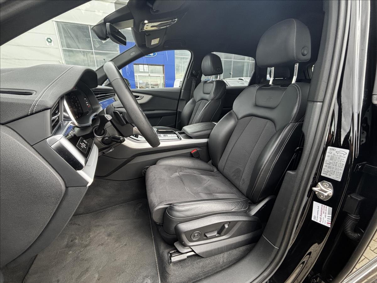 Audi Q7 SUV / Terénní 3,0 l 210 kw