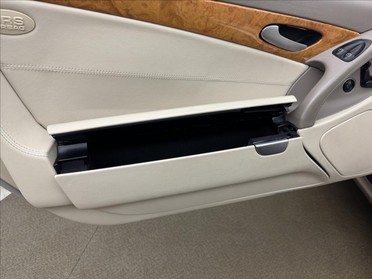 Mercedes-Benz SL Kabriolet 5,0 l 225 kw