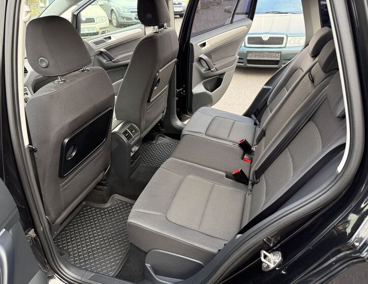 Volkswagen Golf Sportsvan 12