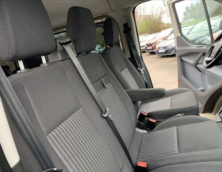 Ford Transit Custom VAN / Minibus 2,0 l 96 kw