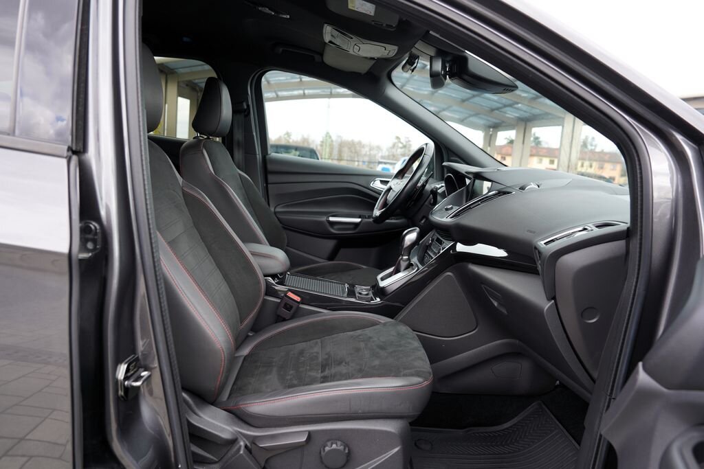 Ford Kuga SUV / Terénní 2,0 l 132 kw