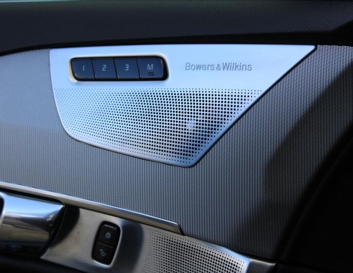 Volvo XC90 SUV / Terénní 2,0 l 165 kw