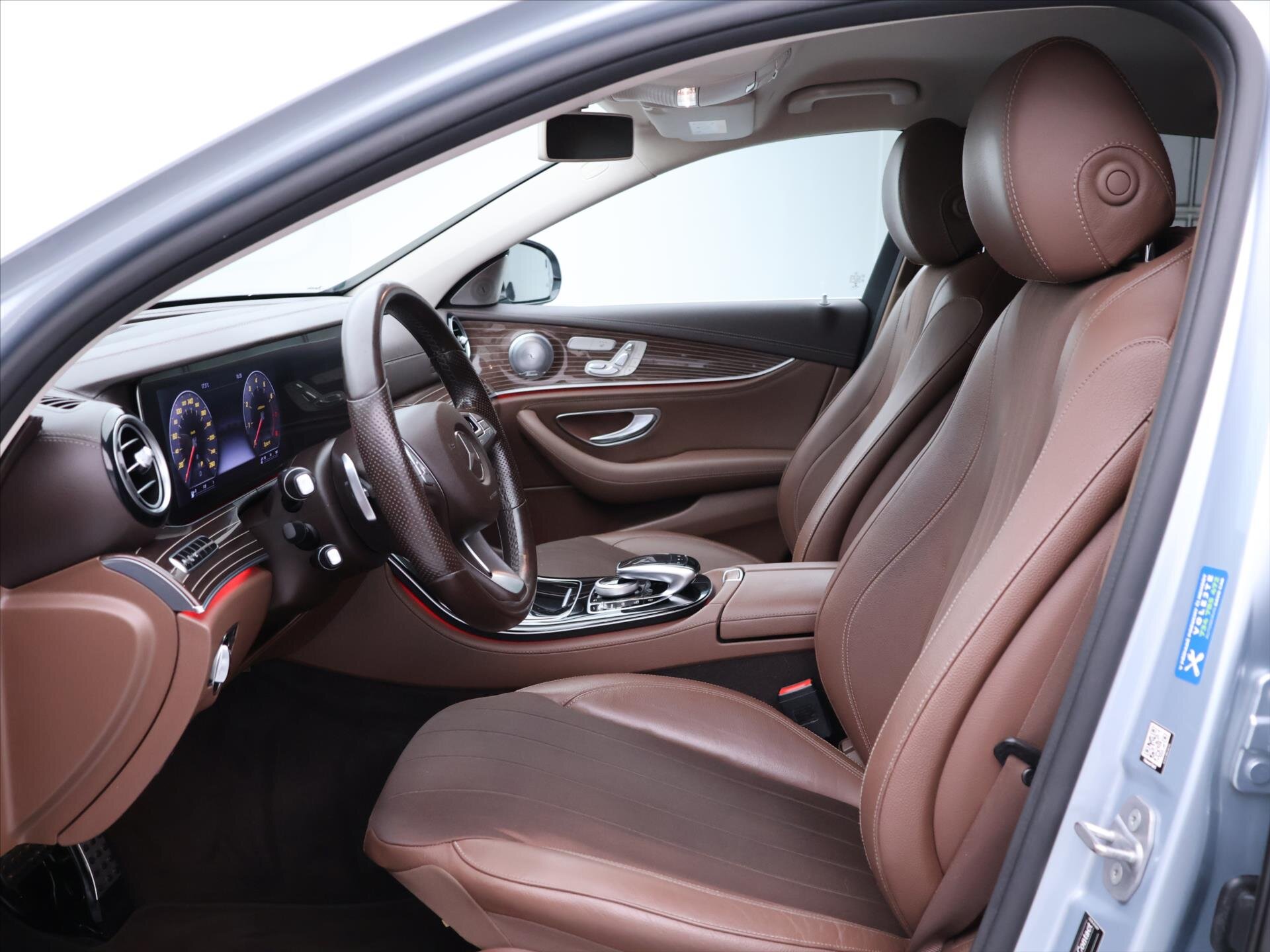 Mercedes-Benz Třídy E Sedan / Limuzína 2,0 l 135 kw