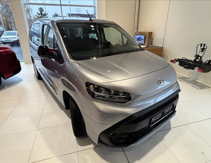 Toyota ProAce City Verso MPV 1,5 l 96 kw