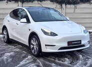 Tesla Model Y SUV / Terénní 0,0 378 kw