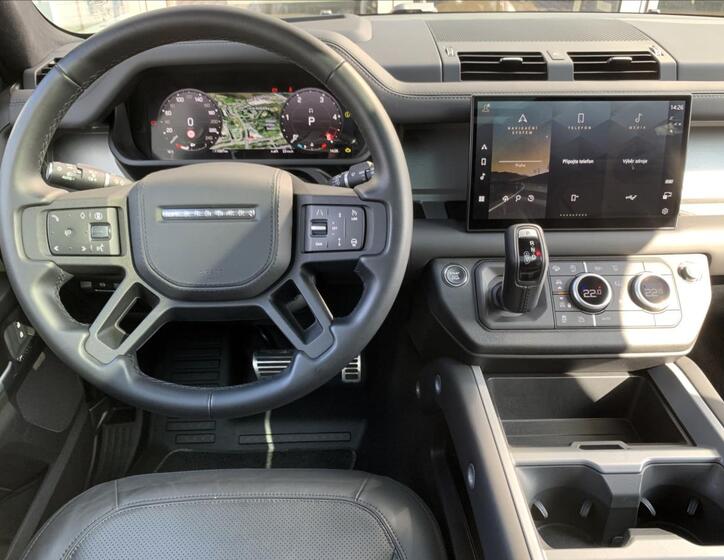 Land Rover Defender 30