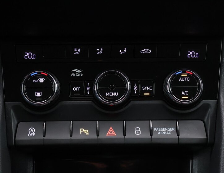 Škoda Karoq SUV / Terénní 999,0 81 kw