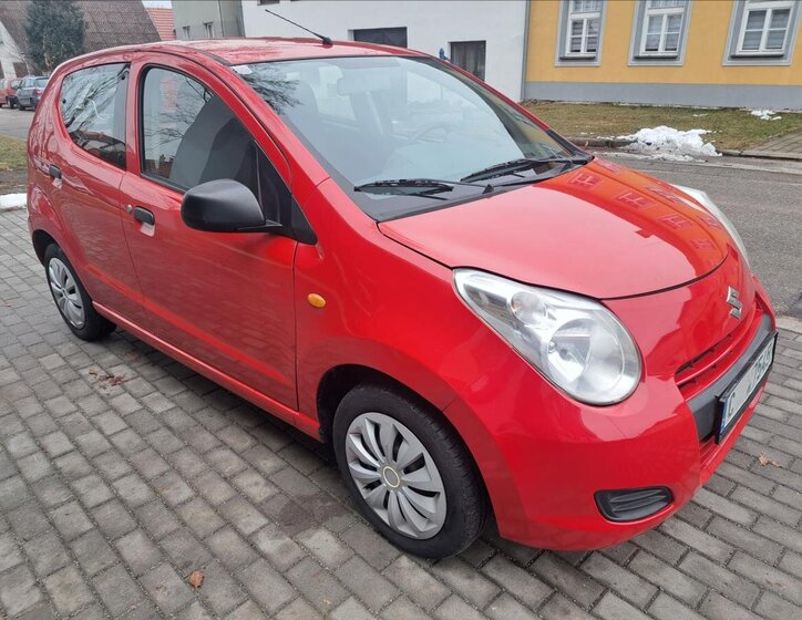 Suzuki Alto Hatchback 996,0 50 kw