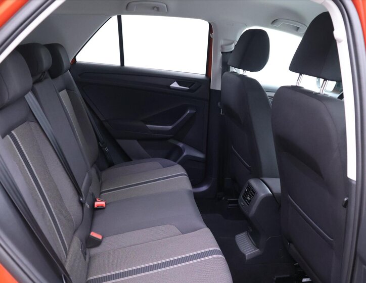 Volkswagen T-Roc SUV 1,5 l 110 kw