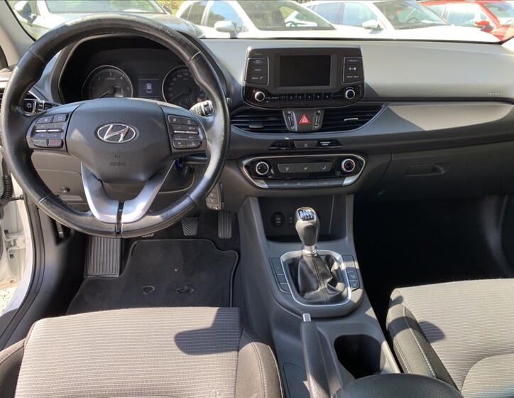 Hyundai i30 9