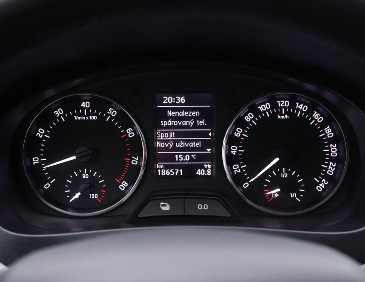 Škoda Rapid Liftback 1,2 l 77 kw