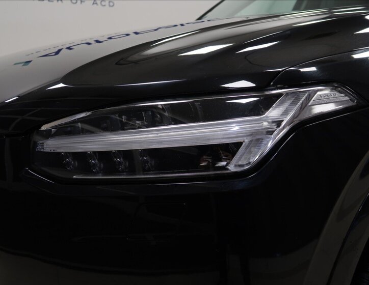 Volvo XC90 SUV 2,0 l 173 kw