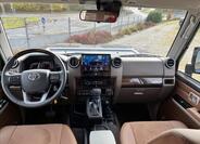 Toyota Land Cruiser 17