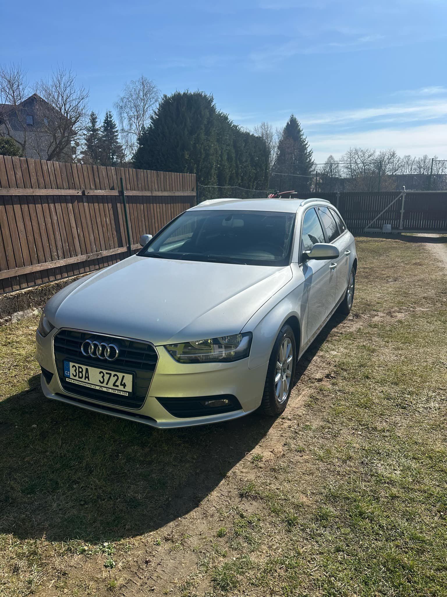Audi A4 Kombi 2,0 l 130 kw