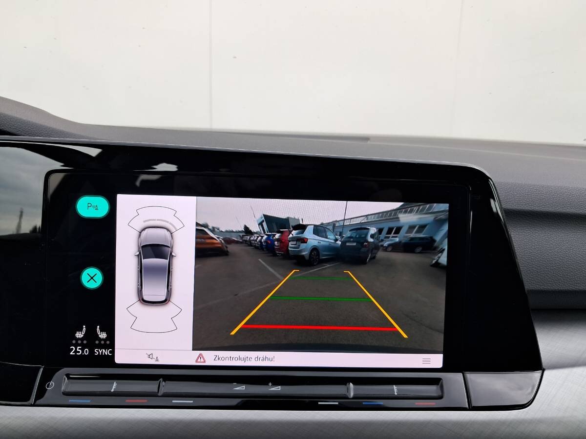 Volkswagen Golf Hatchback 999,0 81 kw