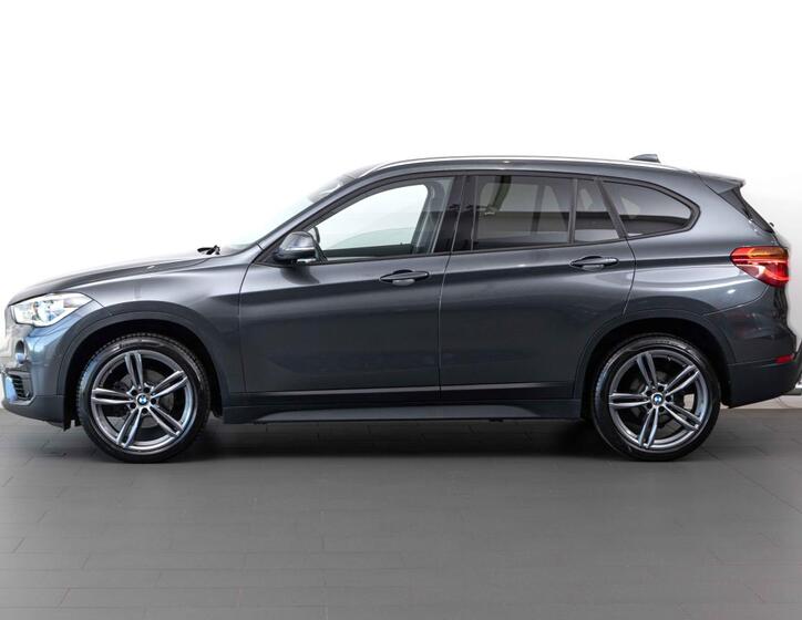 BMW X1 3