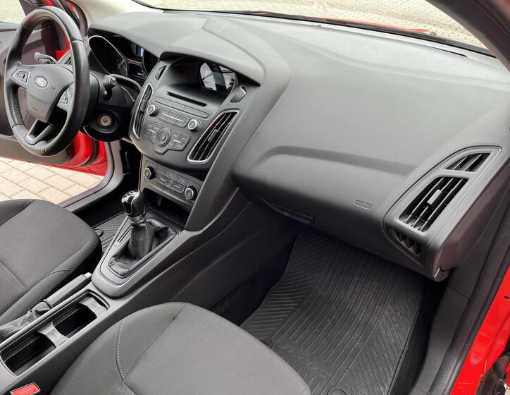 Ford Focus 15