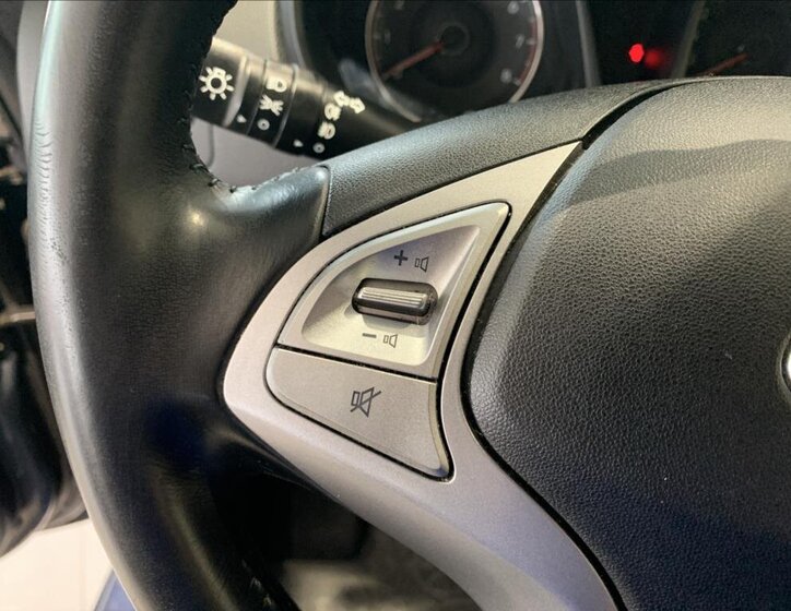 Hyundai ix20 MPV 1,4 l 66 kw