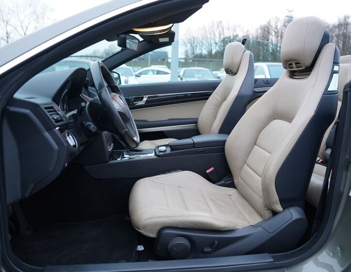 Mercedes-Benz Třídy E 22