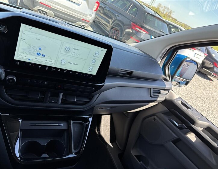 Ford Tourneo Custom Kombi 2,5 l 171 kw