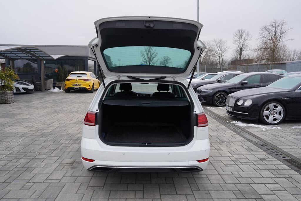 Volkswagen Golf Kombi 1,6 l 85 kw