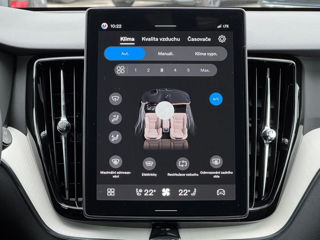 Volvo XC60 SUV / Terénní 2,0 l 184 kw