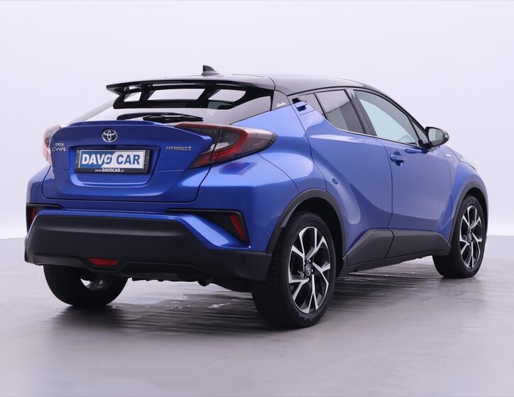 Toyota C-HR SUV 1,8 l 72 kw