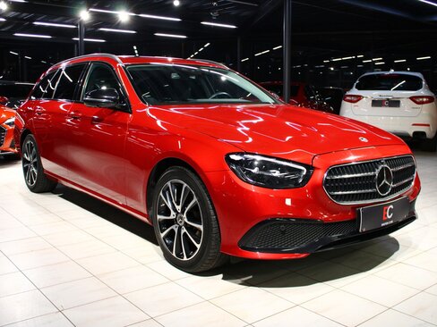 Mercedes-Benz Třídy E Kombi 2,0 l 195 kw