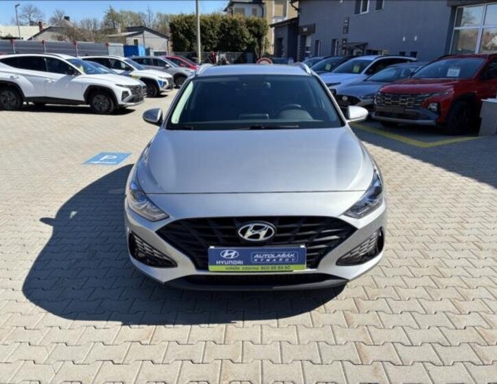 Hyundai i30 Kombi 998,0 88 kw