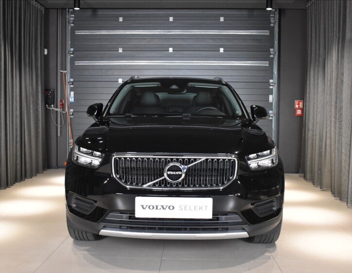 Volvo XC40 6