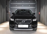 Volvo XC40 6