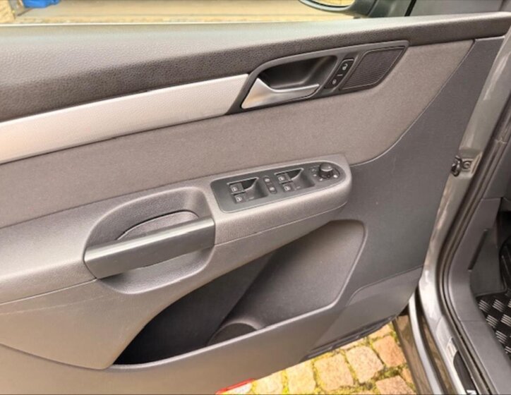 Volkswagen Sharan 14