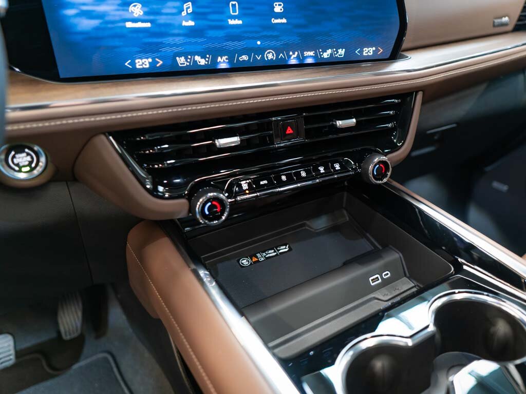 Chevrolet Tahoe SUV 6,2 l 313 kw