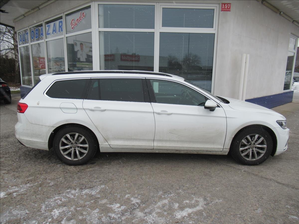 Volkswagen Passat Kombi 2,0 l 110 kw