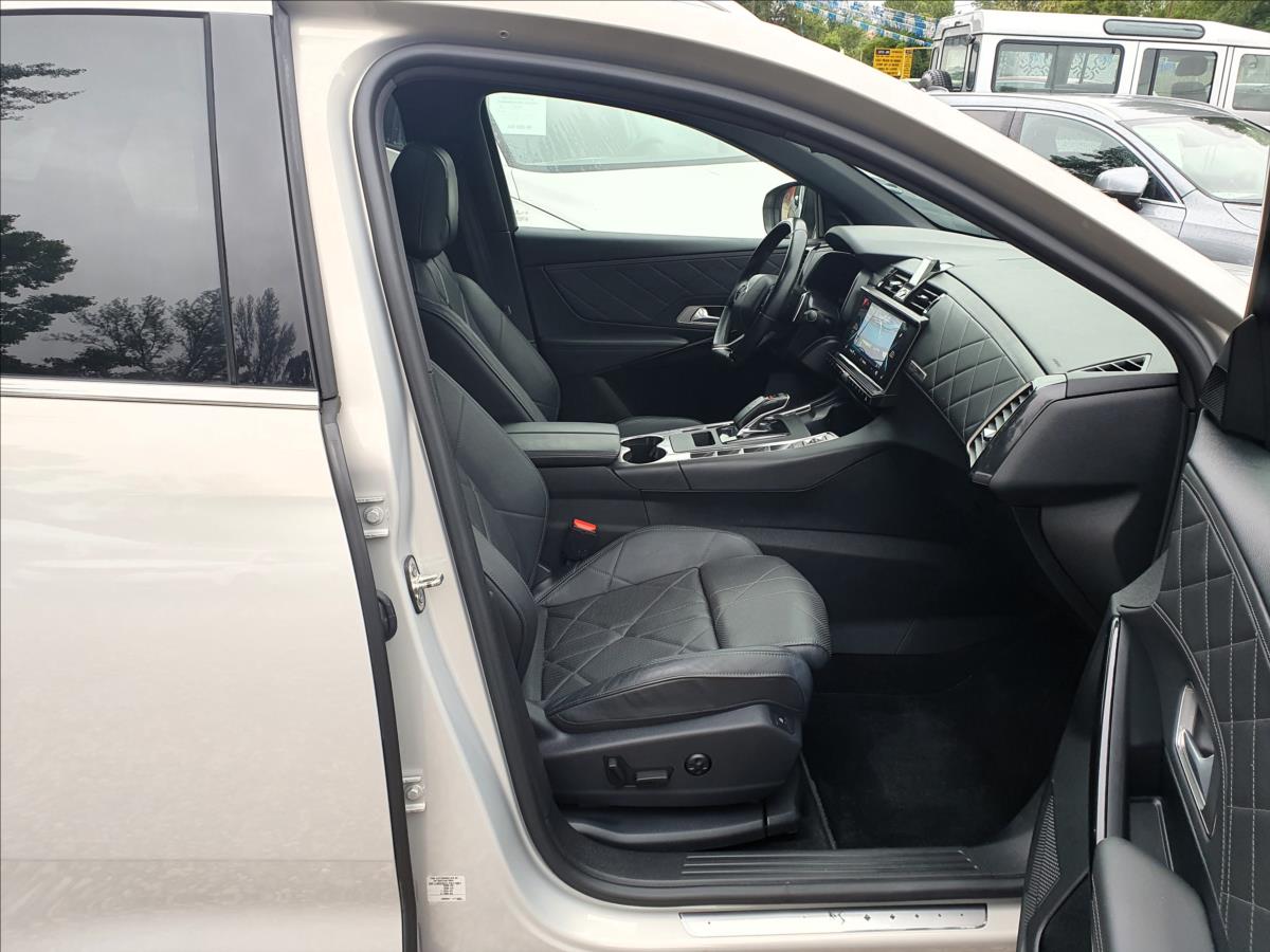 DS Automobiles DS7 Crossback