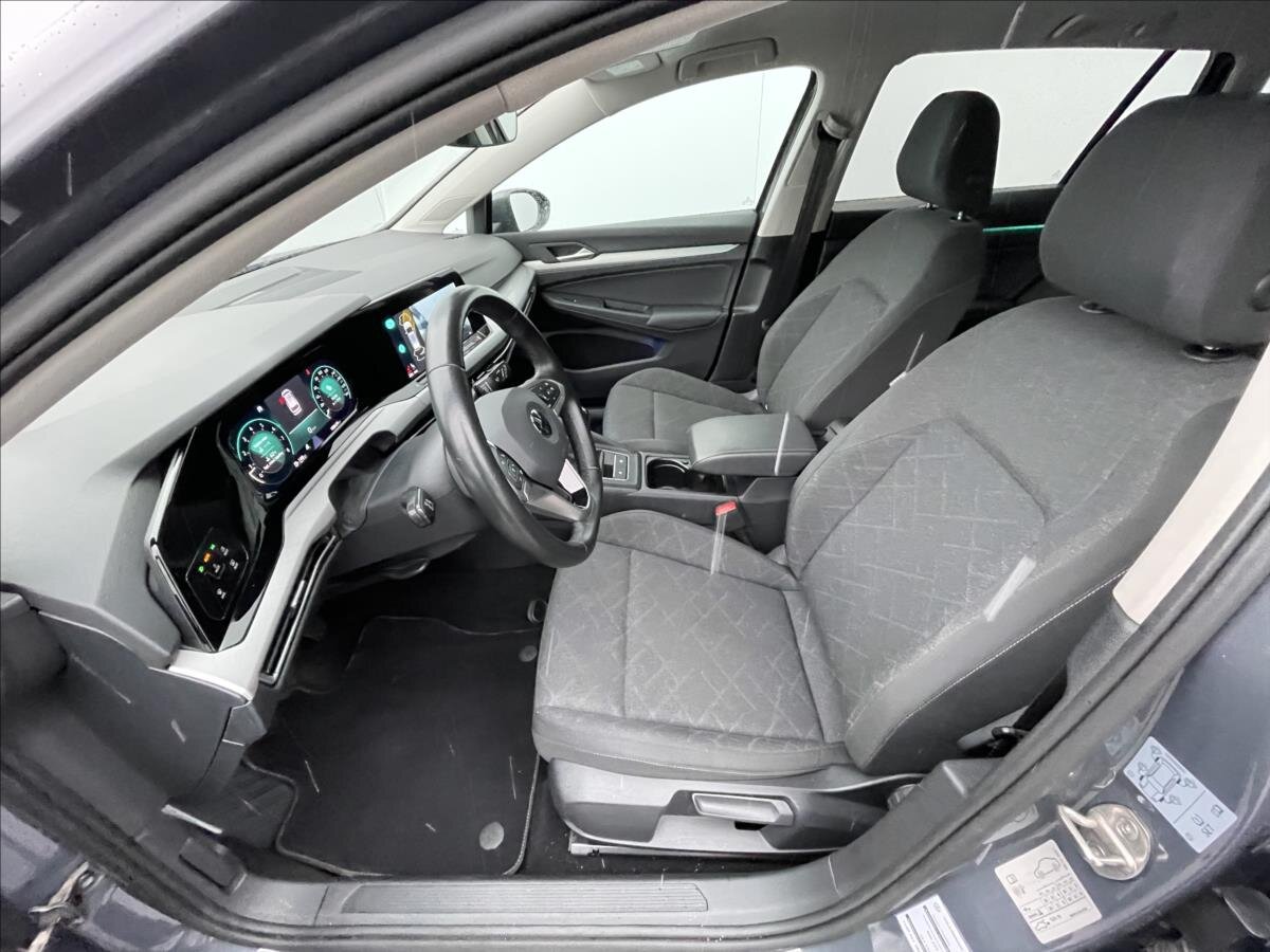 Volkswagen Golf Kombi 1,5 l 96 kw