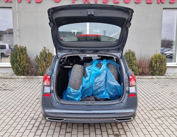 Hyundai i30 Kombi 1,6 l 85 kw