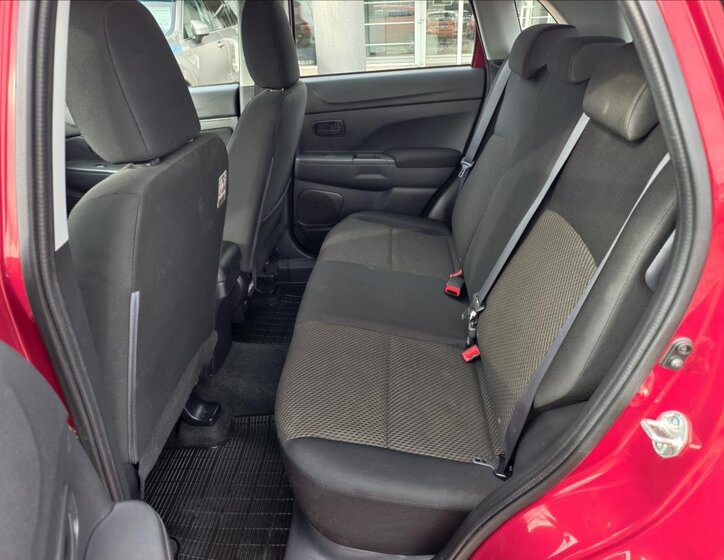 Mitsubishi ASX SUV 1,6 l 86 kw