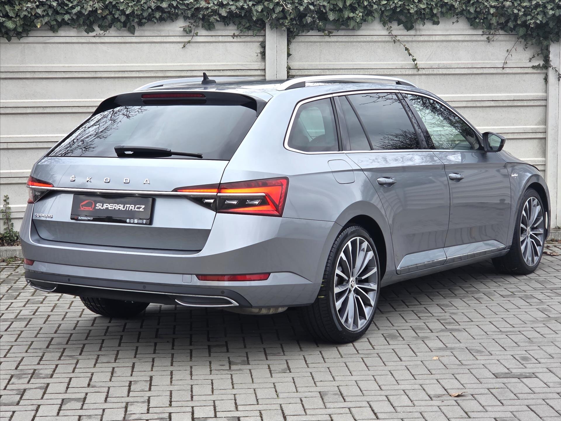 Škoda Superb Kombi 2,0 l 140 kw