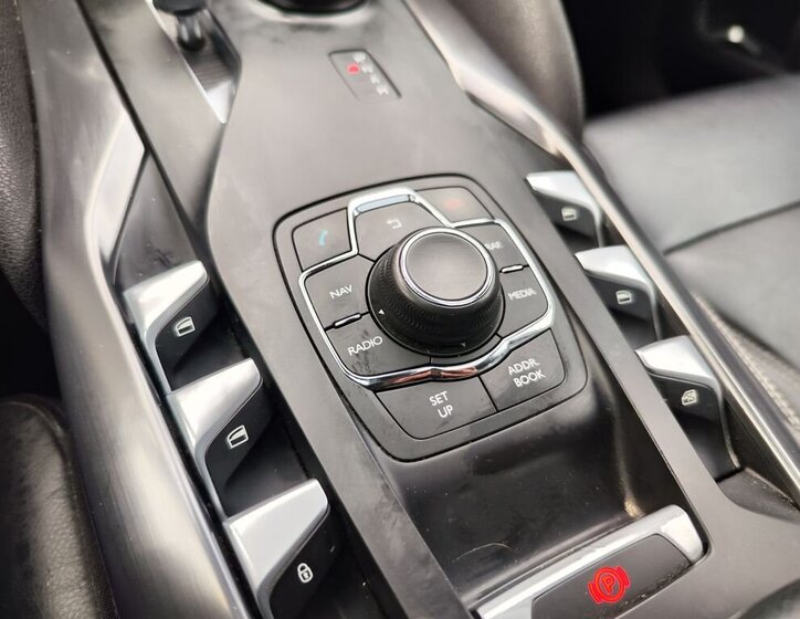 Citroën DS5 Hatchback 2,0 l 120 kw