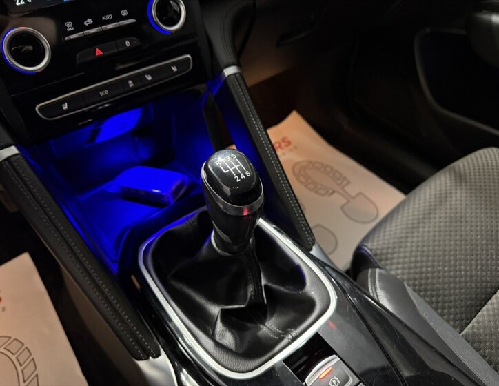 Renault Koleos SUV / Terénní 2,0 l 130 kw