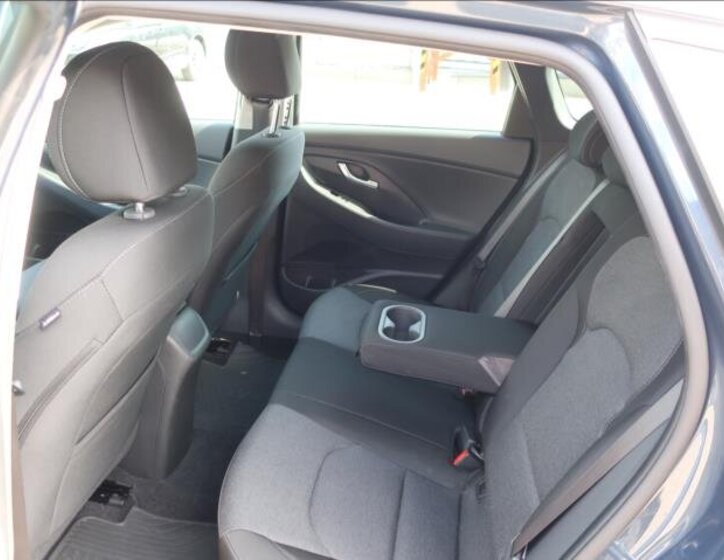 Hyundai i30 Kombi 998,0 88 kw