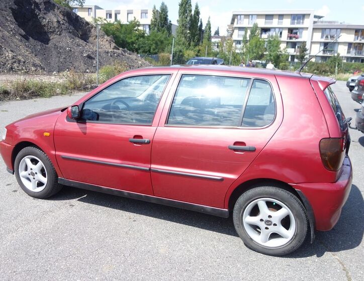 Volkswagen Polo 11