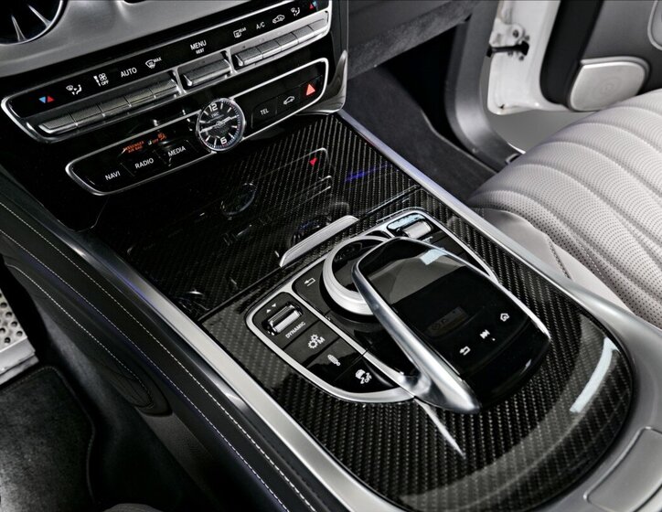 Mercedes-Benz Třídy G SUV / Terénní 4,0 l 430 kw