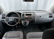 Volkswagen Caravelle 18