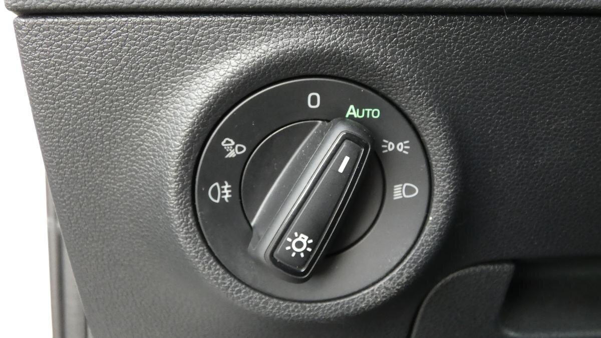 Škoda Karoq SUV / Terénní 1,5 l 110 kw